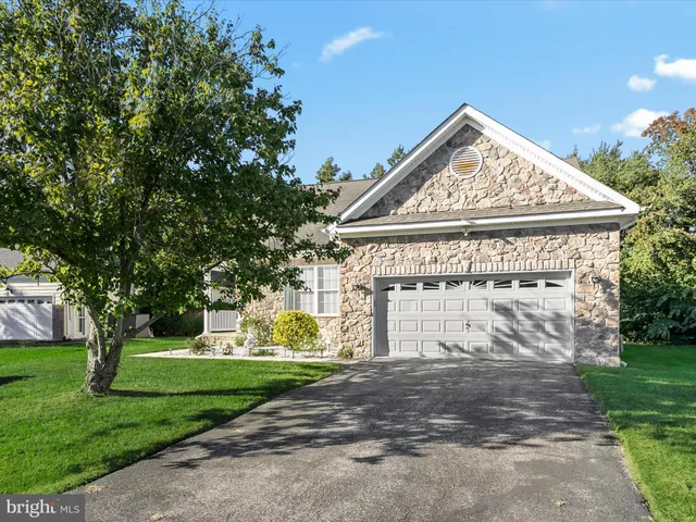 $650,000 | 3 Middleton Court, Ocean View, DE 19970