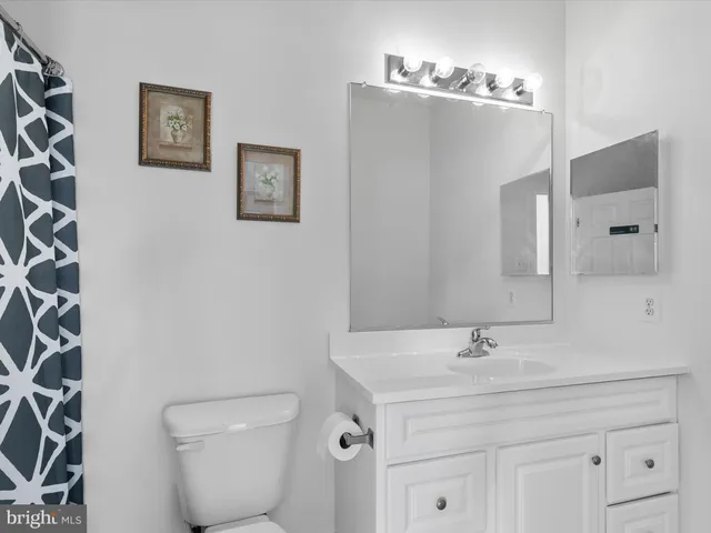 $650,000 | 3 Middleton Court, Ocean View, DE 19970