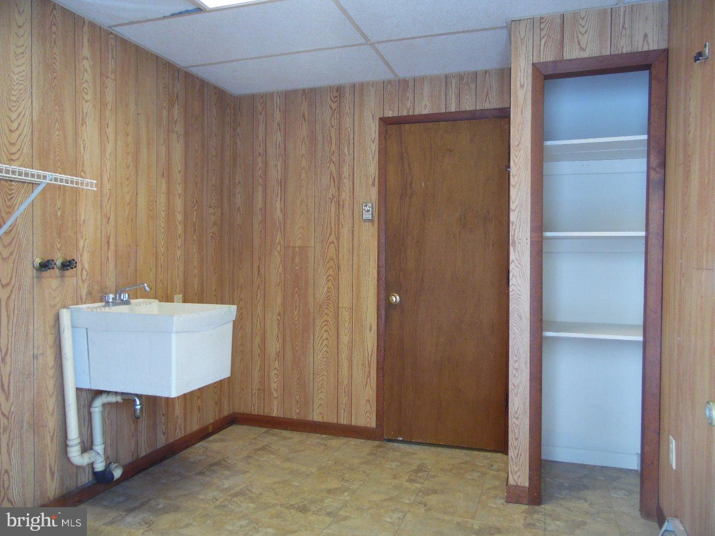 406 Walker Road Macungie, PA 18062 - Photo 12 of 18 Gallery Image 12