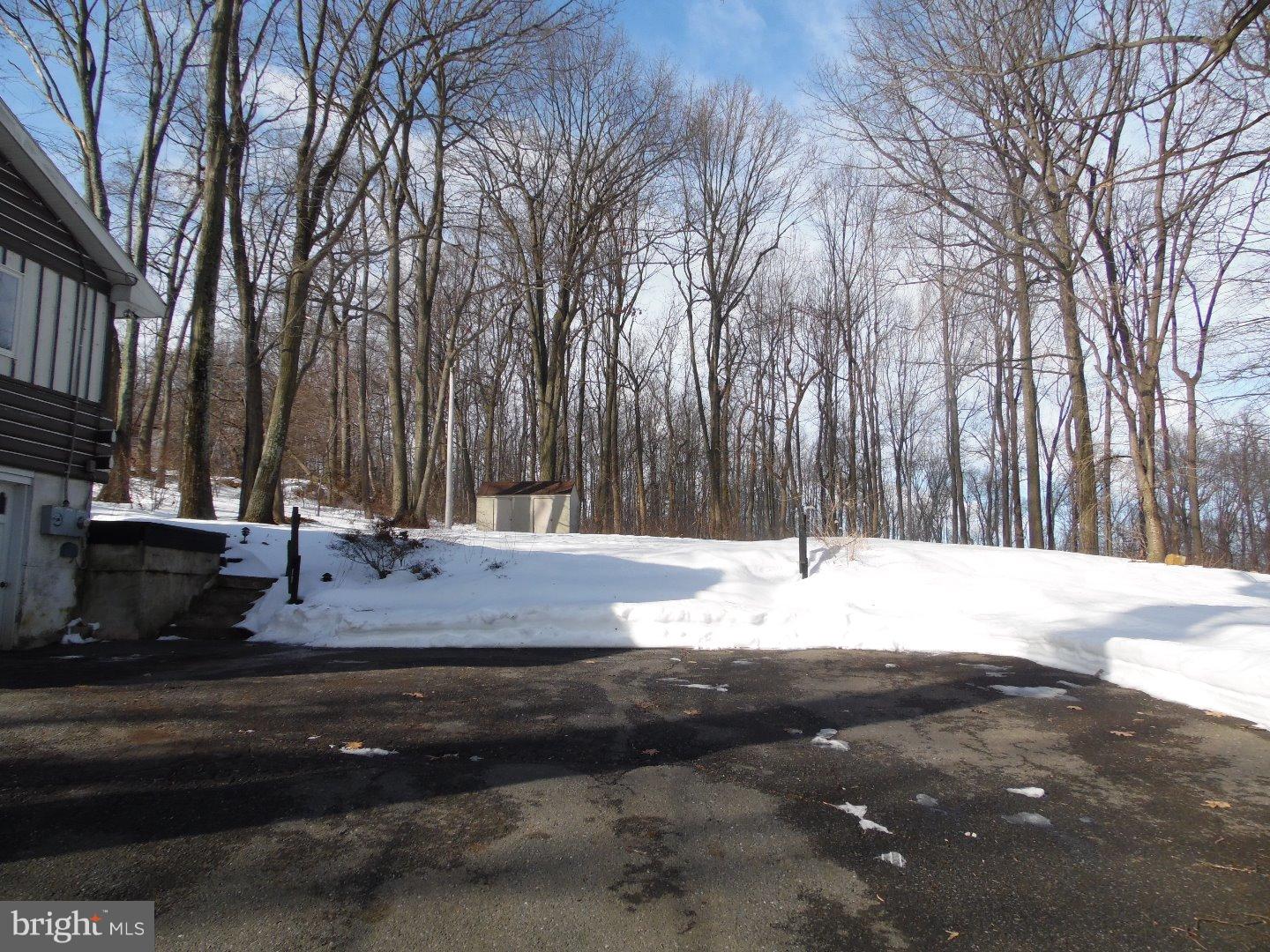 406 Walker Road Macungie, PA 18062 - Photo 14 of 18 Gallery Image 14