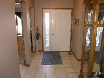 1317 Rambler Road Huntertown, IN 46748 - Photo 2 of 30 Gallery Image 2