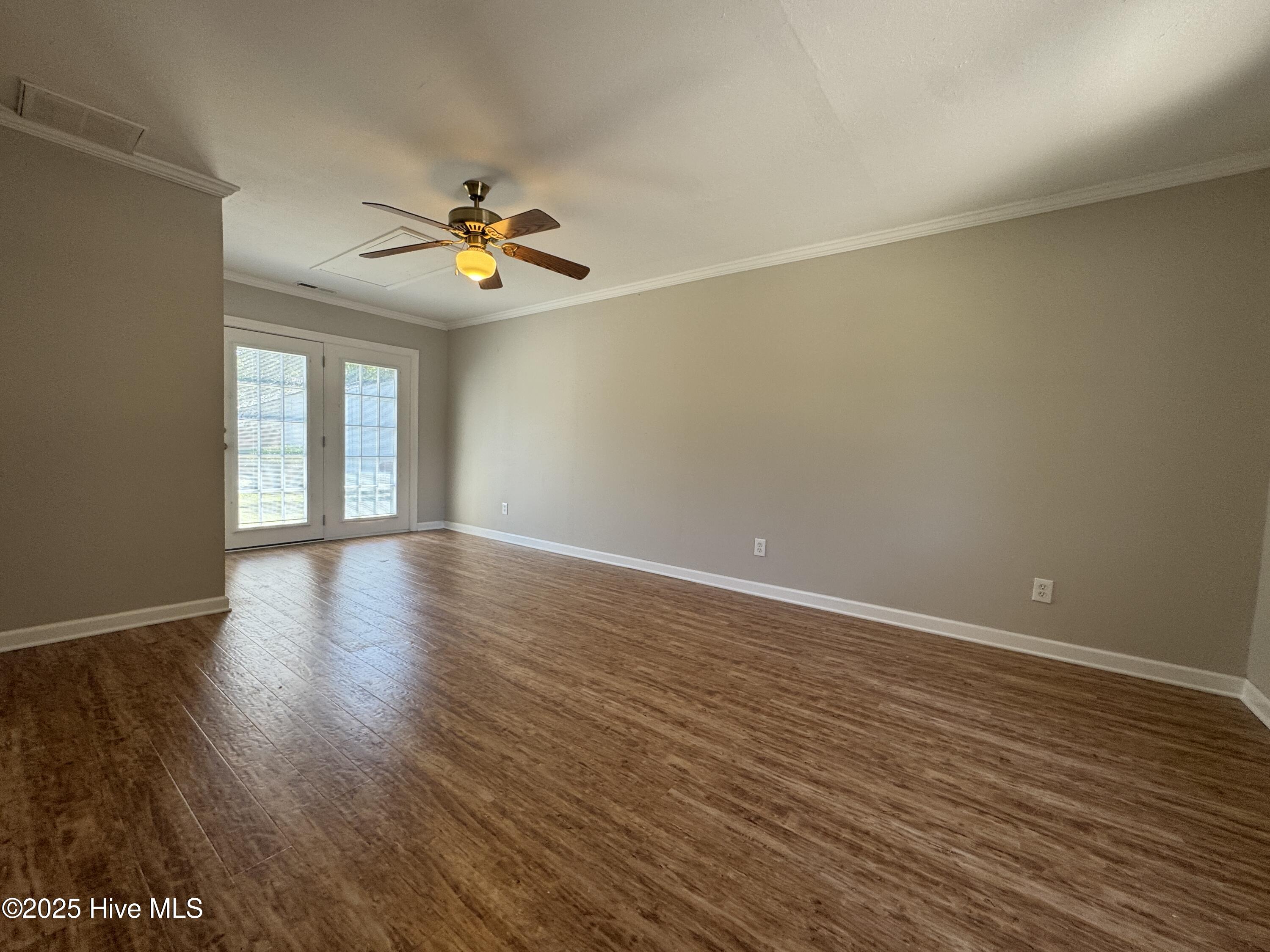 3212 Galway Road Castle Hayne, NC 28429 - Photo 8 of 17 7 family room