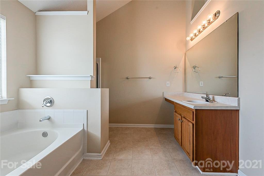 4085 Pennington Road Rock Hill, SC 29732 - Photo 6 of 19 Gallery Image 6
