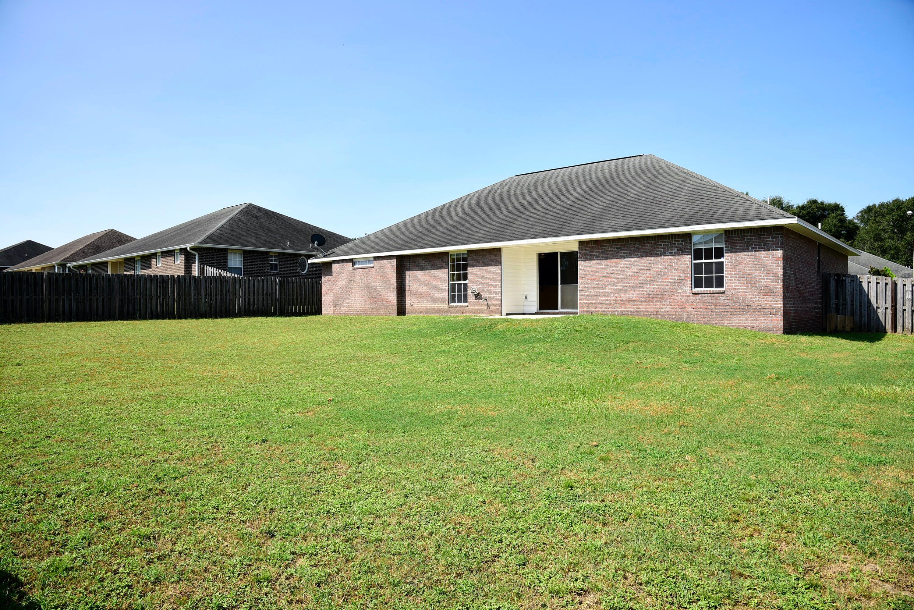 2264 Lewis Street Crestview, FL 32536 - Photo 18 of 19 066