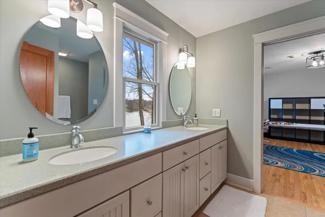 $780,000 | 55755 Davis Lane, Dowagiac, MI 49047