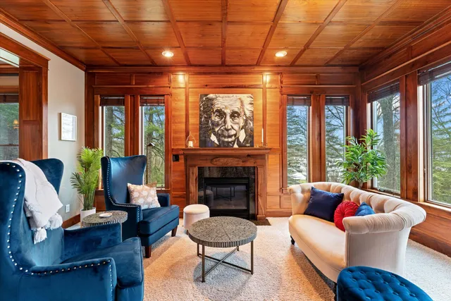 $780,000 | 55755 Davis Lane, Dowagiac, MI 49047