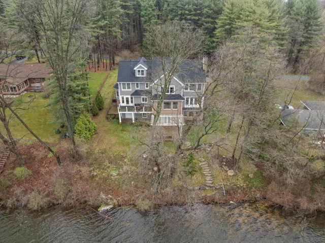 $780,000 | 55755 Davis Lane, Dowagiac, MI 49047