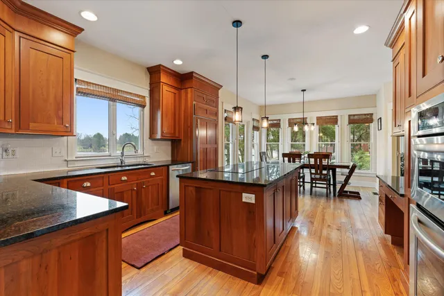 $780,000 | 55755 Davis Lane, Dowagiac, MI 49047