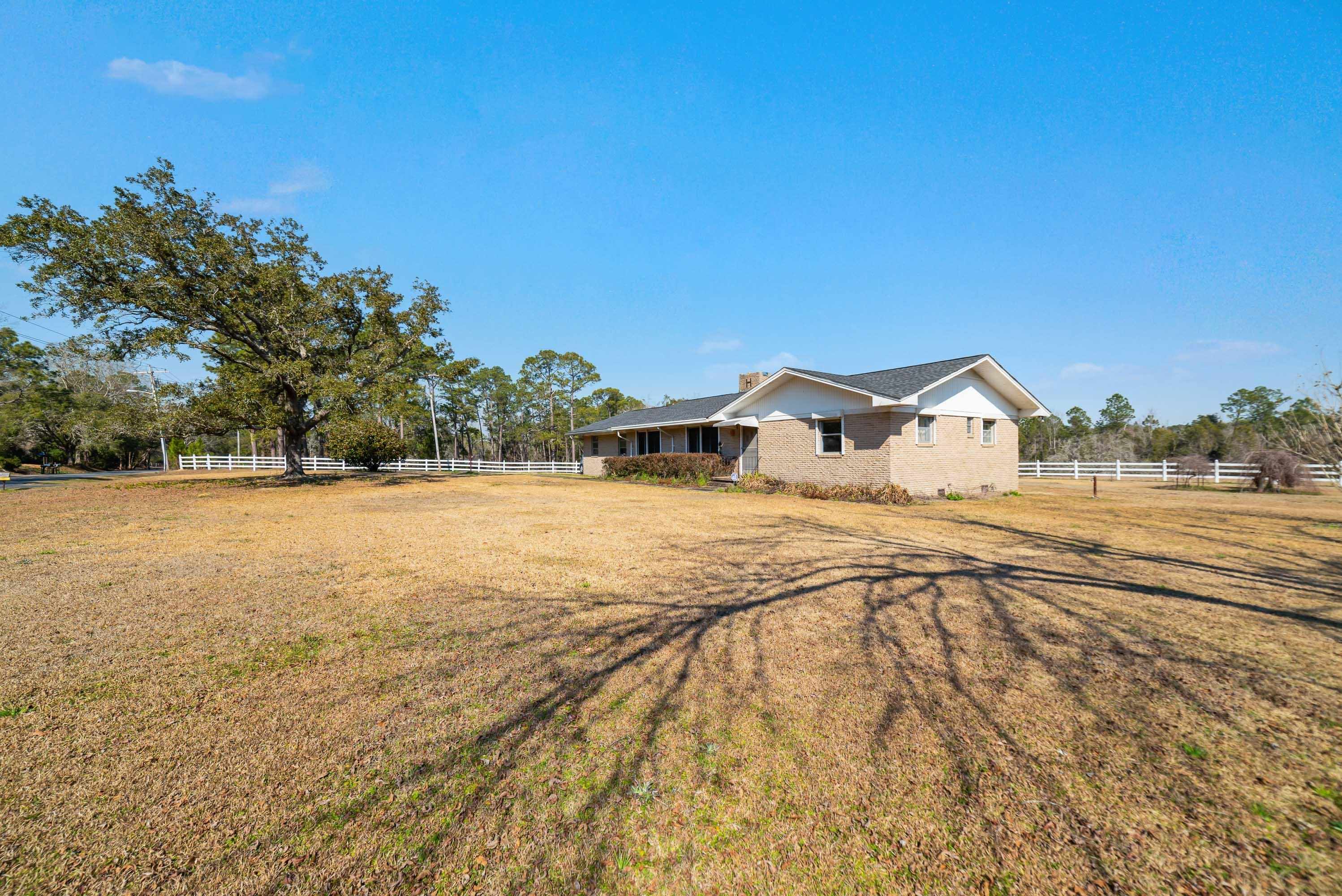 11194 County Road 83 Elberta, AL 36530 - Photo 14 of 36