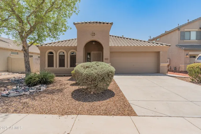 $659,000 | 2911 East Quiet Hollow Lane, Phoenix, AZ 85024