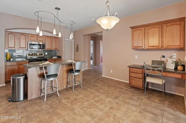 $659,000 | 2911 East Quiet Hollow Lane, Phoenix, AZ 85024