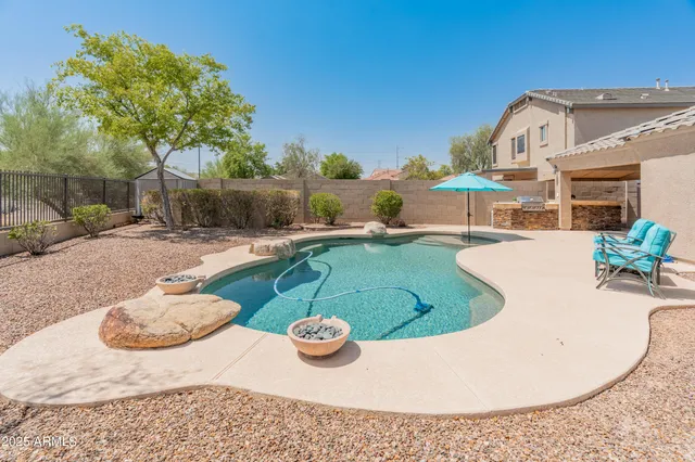 $659,000 | 2911 East Quiet Hollow Lane, Phoenix, AZ 85024