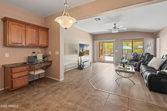 $659,000 | 2911 East Quiet Hollow Lane, Phoenix, AZ 85024