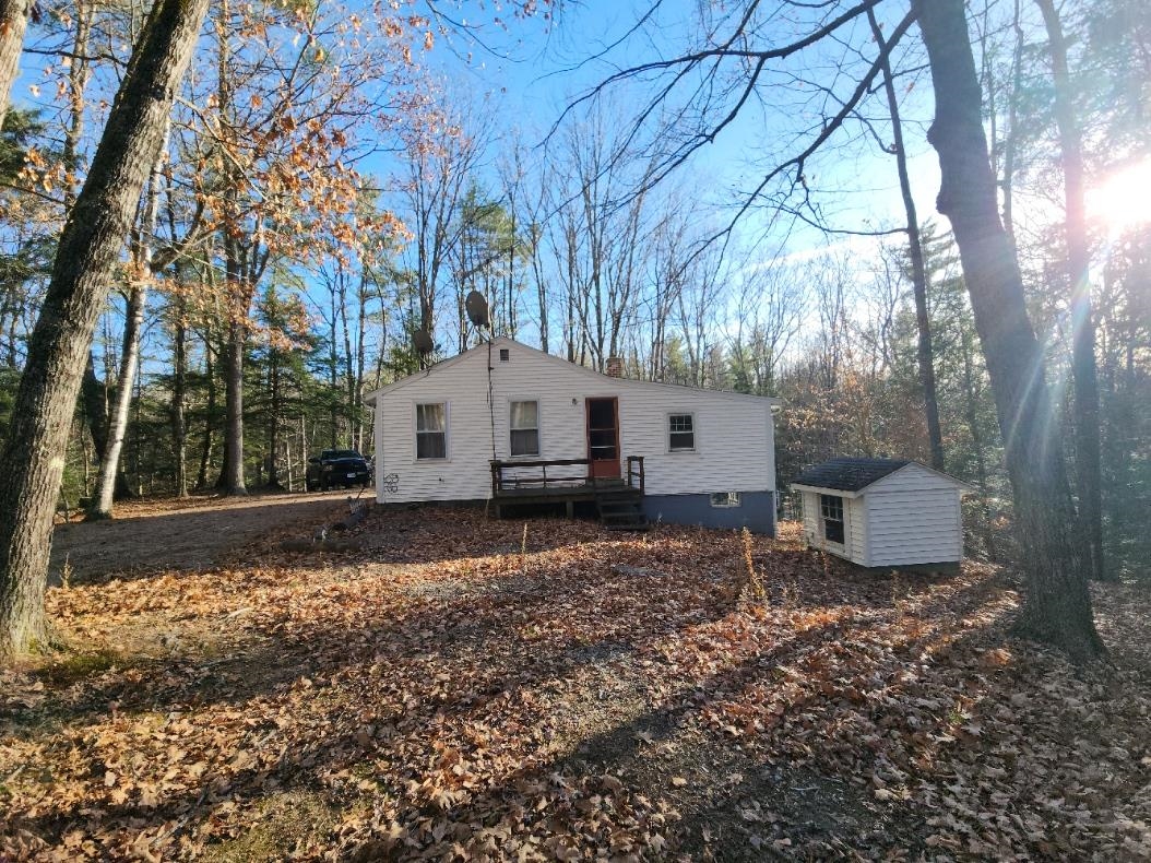90 Gleason Falls Road Hillsborough, NH 03244 - Photo 4 of 14