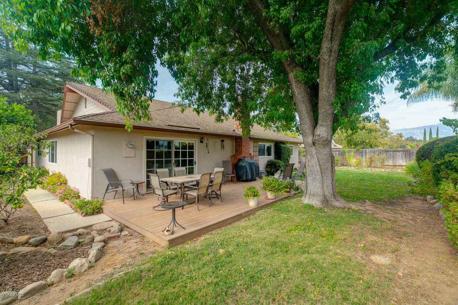 2038 South Rice Road Ojai, CA 93023 - Photo 23 of 24 TwoFishDigital_2038SRiceRoad-26