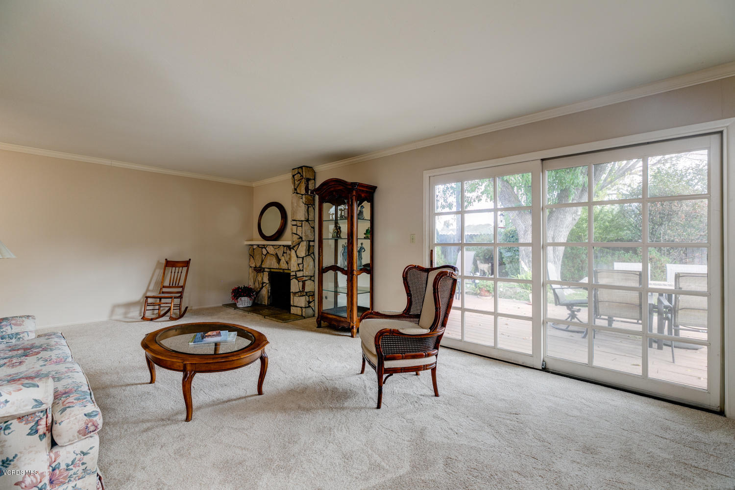 2038 South Rice Road Ojai, CA 93023 - Photo 5 of 24 TwoFishDigital_2038SRiceRoad-7