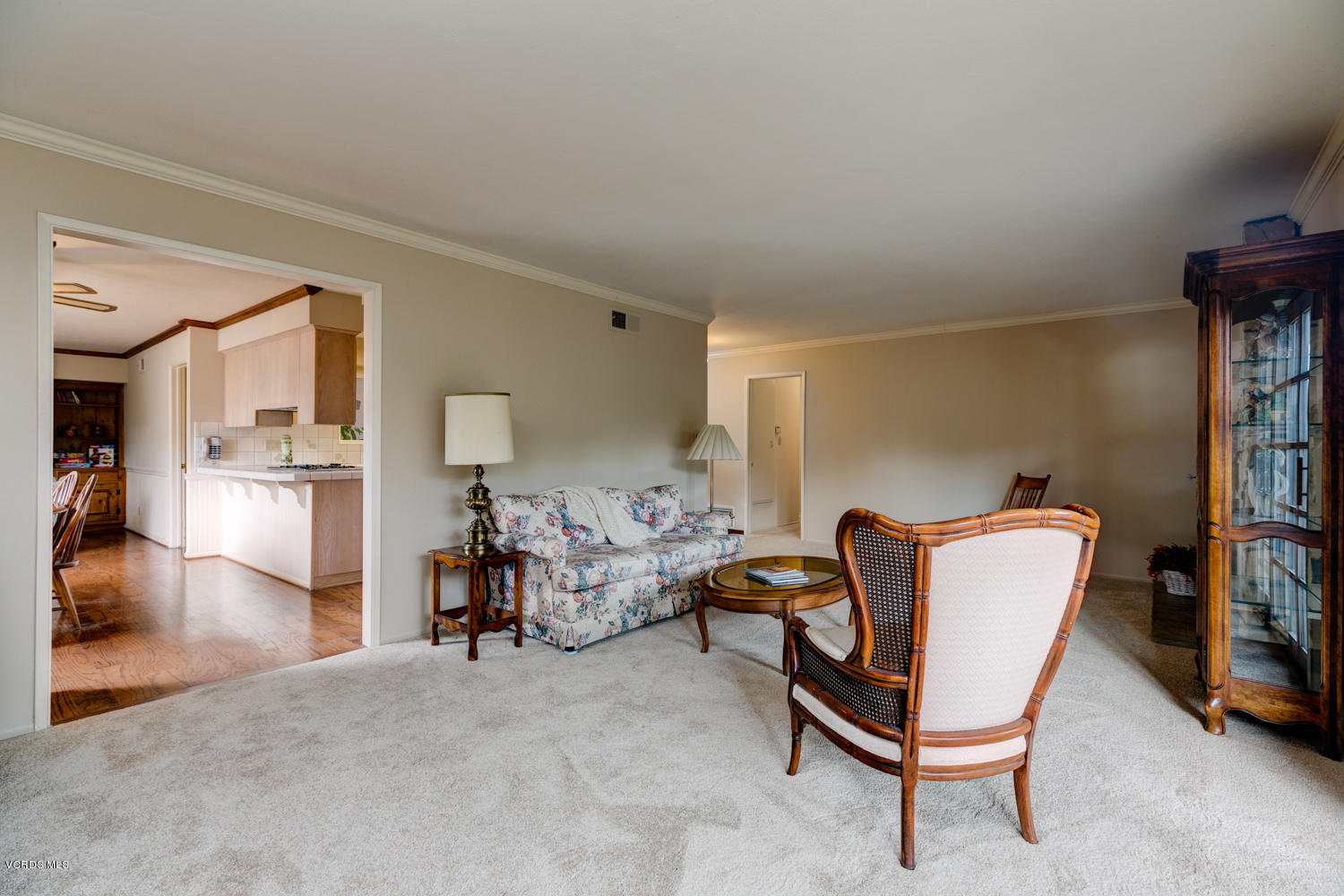 2038 South Rice Road Ojai, CA 93023 - Photo 6 of 24 TwoFishDigital_2038SRiceRoad-8