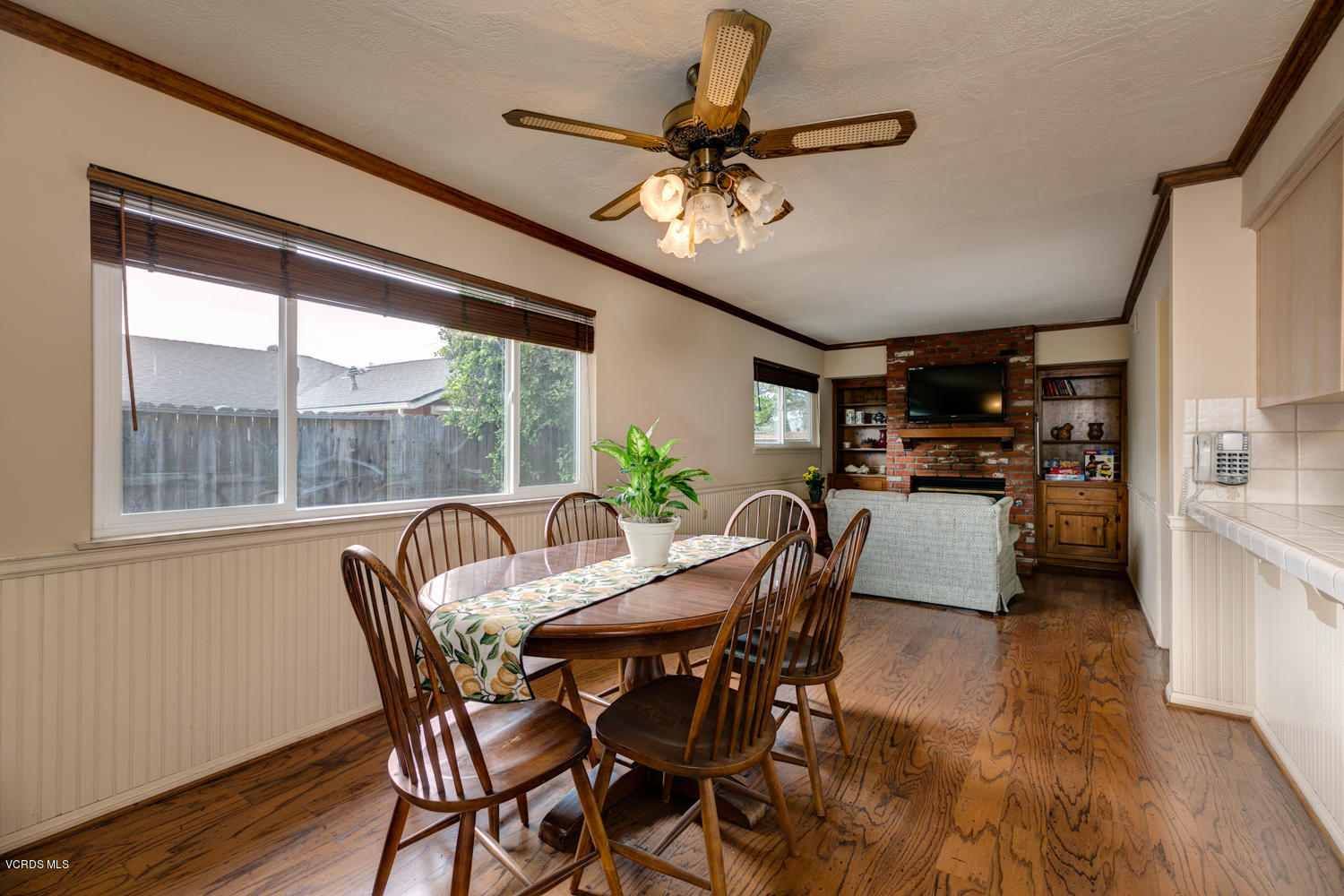 2038 South Rice Road Ojai, CA 93023 - Photo 10 of 24 TwoFishDigital_2038SRiceRoad-12