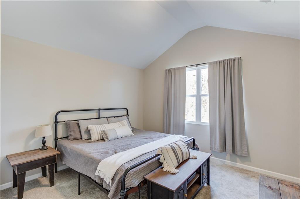 6137 Timberidge Drive Gainesville, GA 30506 - Photo 28 of 50 a bedroom with a bed and a window