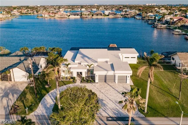 $2,495,000 | 5419 Skyline Boulevard, Cape Coral, FL 33914