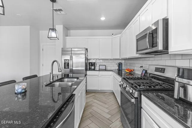 $245,000 | 188 Flor Cama Lane, Socorro, TX 79927