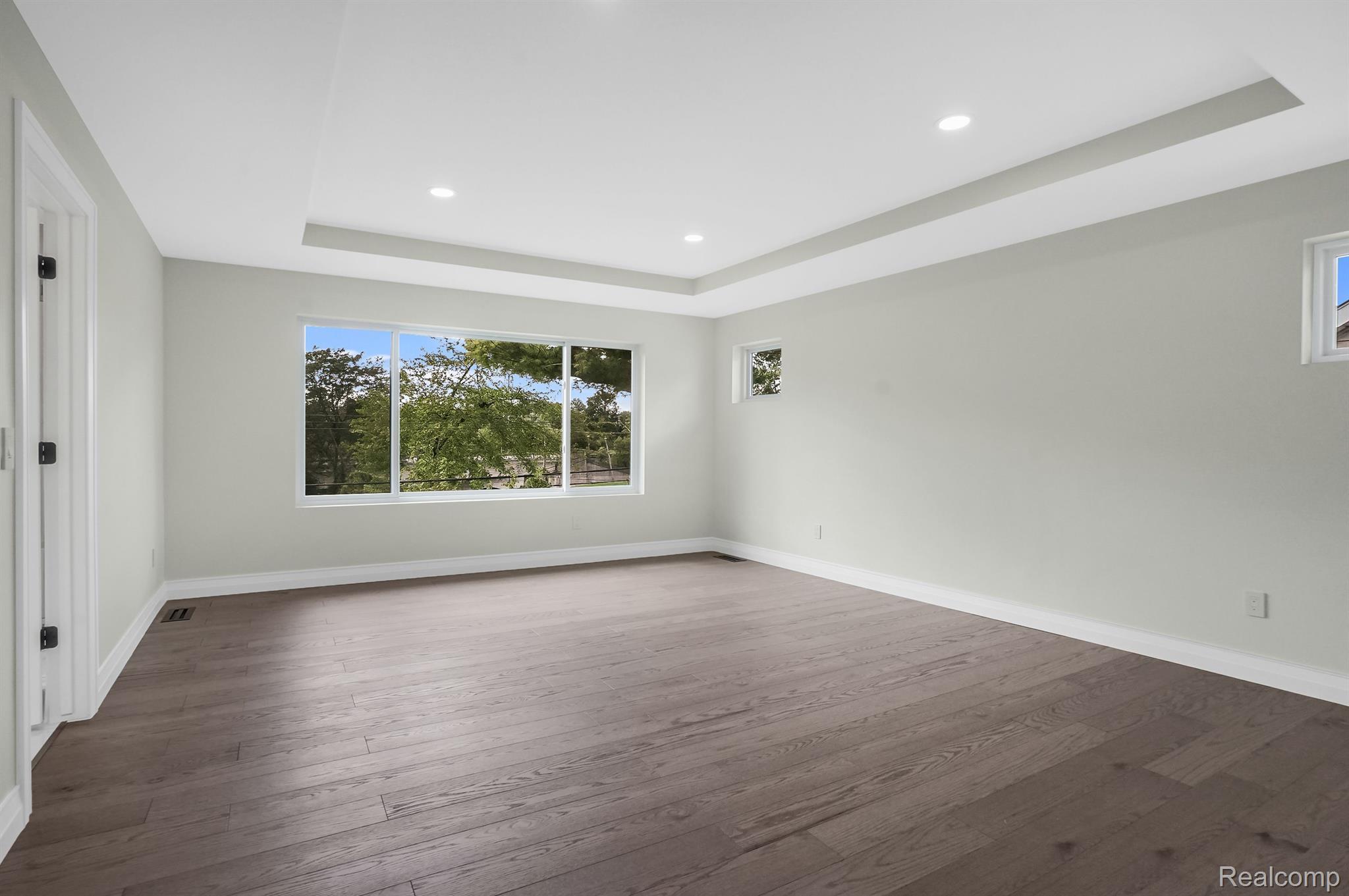 3815 Kent Road Royal Oak, MI 48073 - Photo 38 of 71 Gallery Image 38