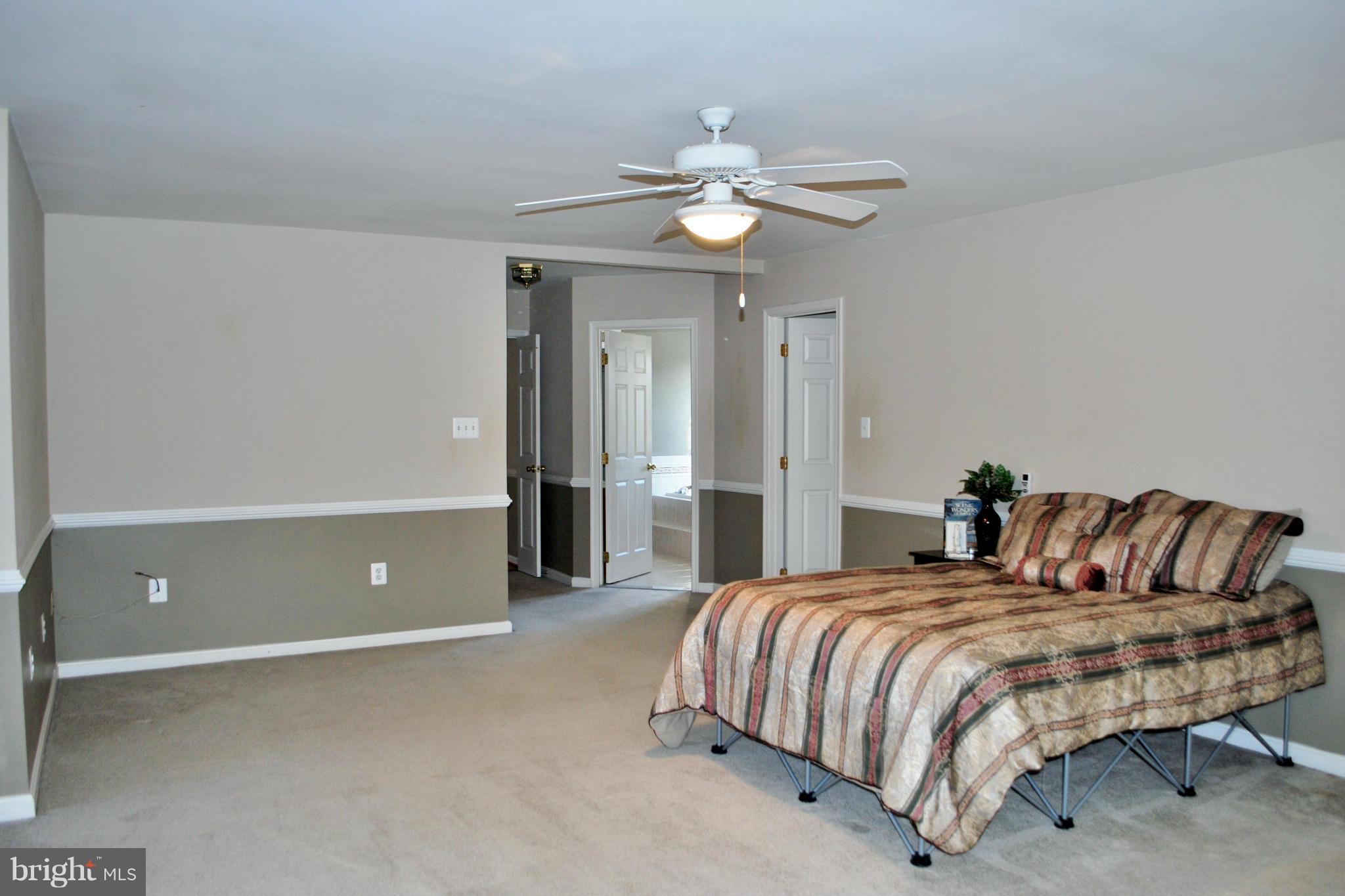 15526 Thompson Road Silver Spring, MD 20905 - Photo 19 of 30 Bedroom (Master)