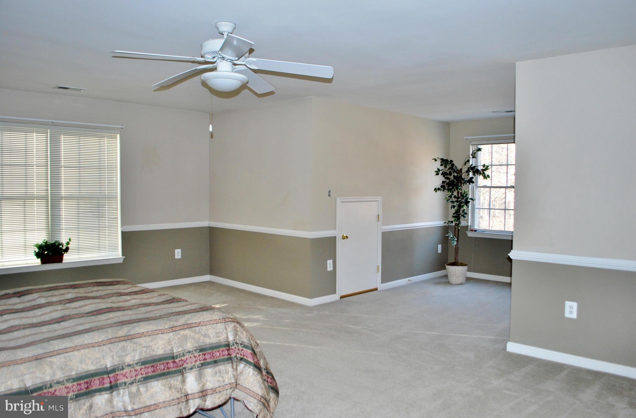 15526 Thompson Road Silver Spring, MD 20905 - Photo 20 of 30 Bedroom (Master)