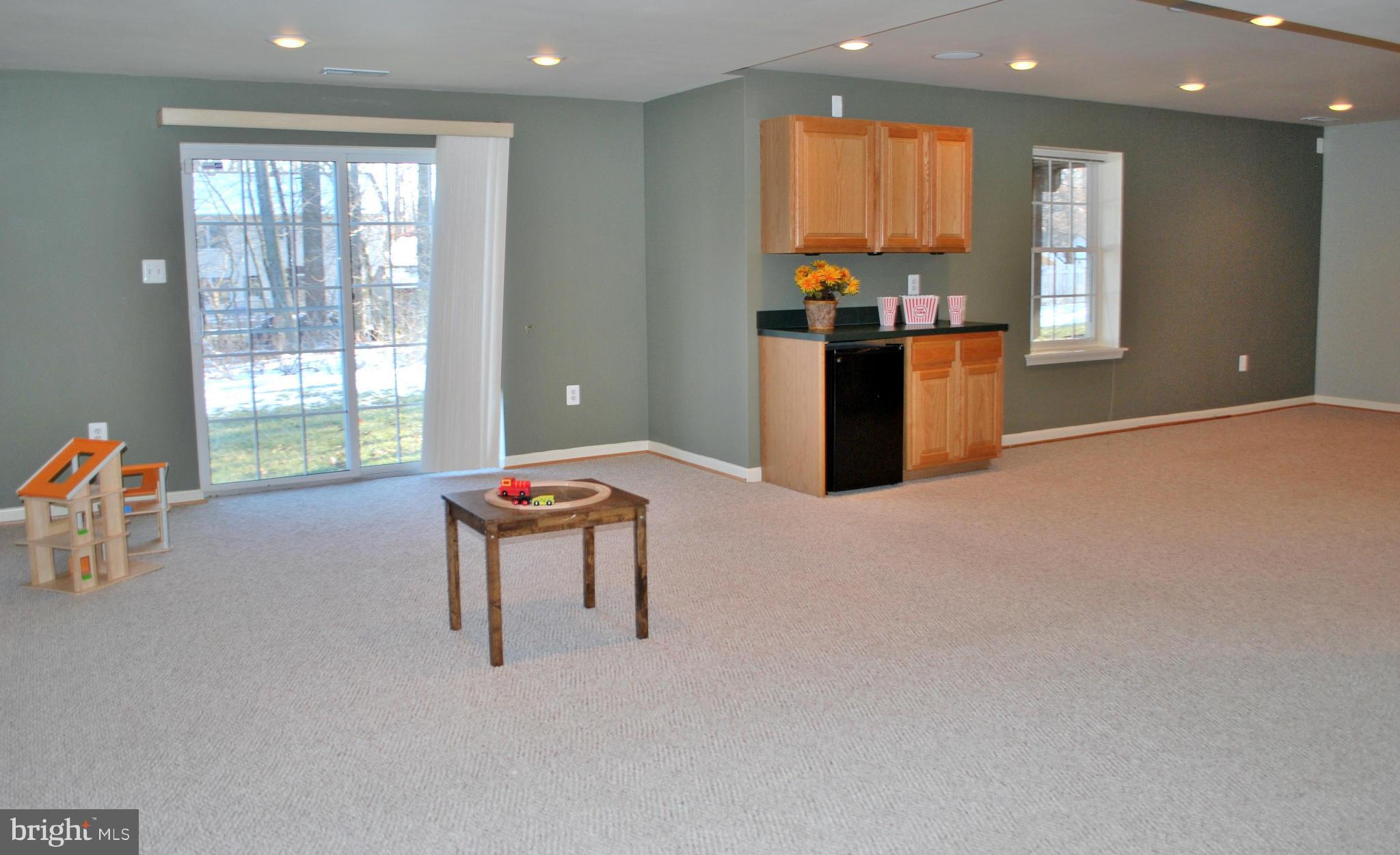 15526 Thompson Road Silver Spring, MD 20905 - Photo 29 of 30 Rec Room