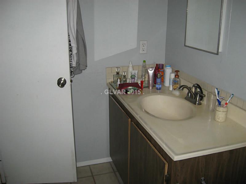 202 Bryce Court Henderson, NV 89002 - Photo 32 of 35 Property Photo. Master Bath