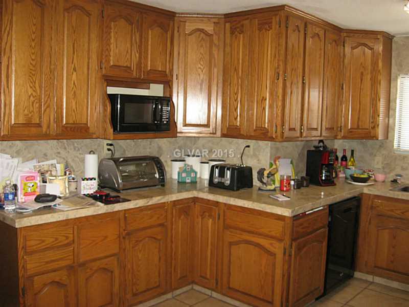 202 Bryce Court Henderson, NV 89002 - Photo 8 of 35 Property Photo.