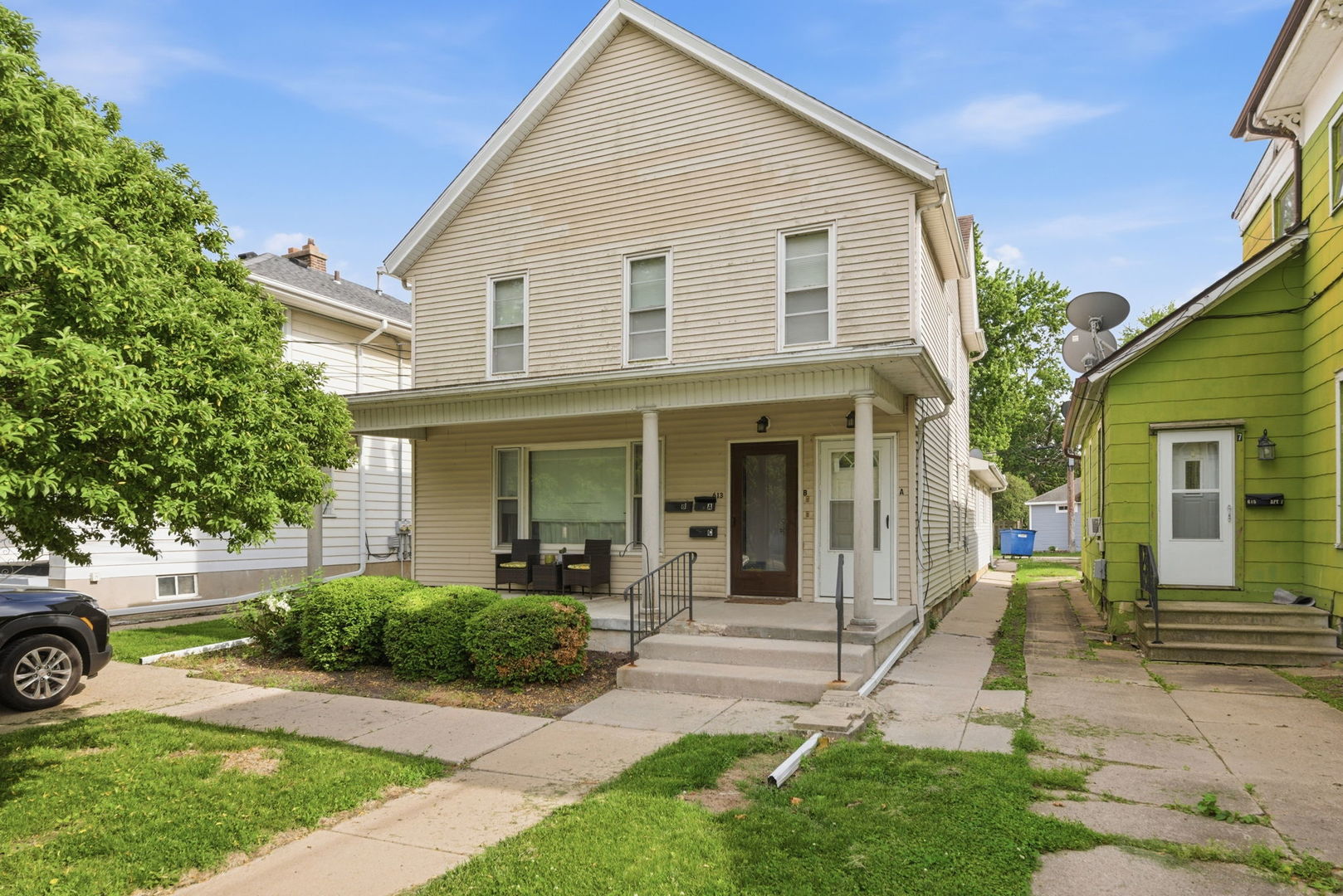 613 Webster Street Ottawa, IL 61350 - Photo 1 of 26