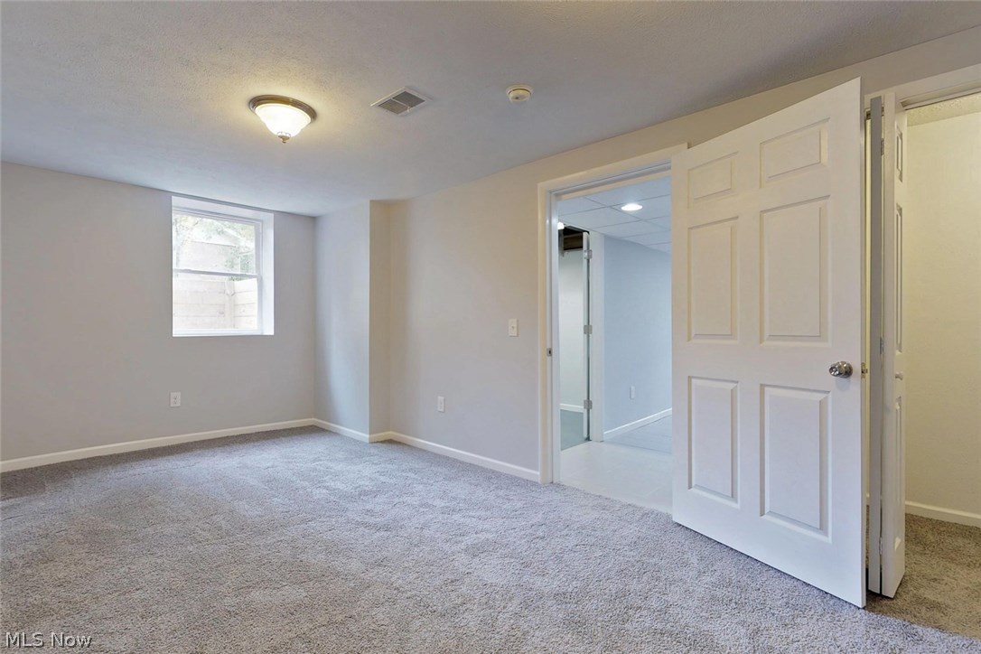 29302 White Road Wickliffe, OH 44092 - Photo 25 of 35 Gallery Image 25