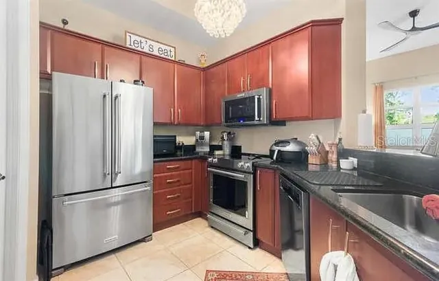 $695,000 | 403 South Sapodilla Avenue, Unit 104, West Palm Beach, FL 33401