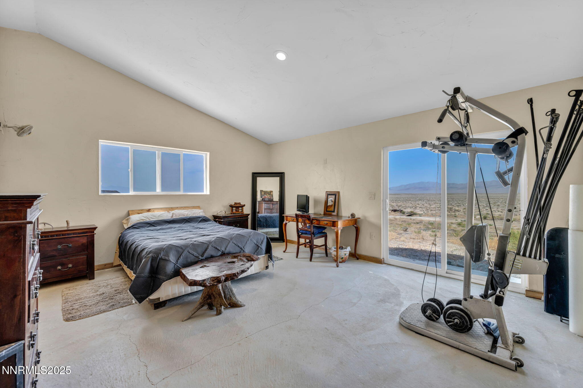 14995 Coal Canyon Road Lovelock, NV 89419 - Photo 18 of 37 a living room with furniture gym equipment and a view of living room