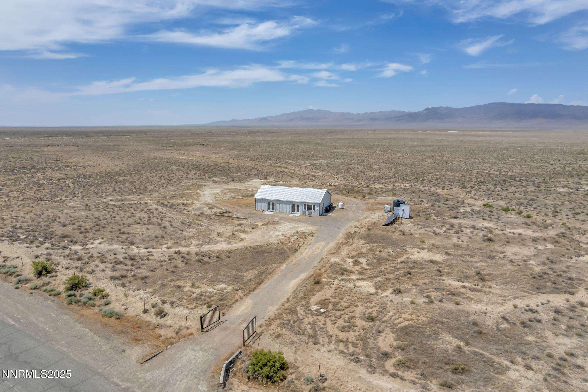 14995 Coal Canyon Road Lovelock, NV 89419 - Photo 31 of 37 a view of an ocean beach and mountain