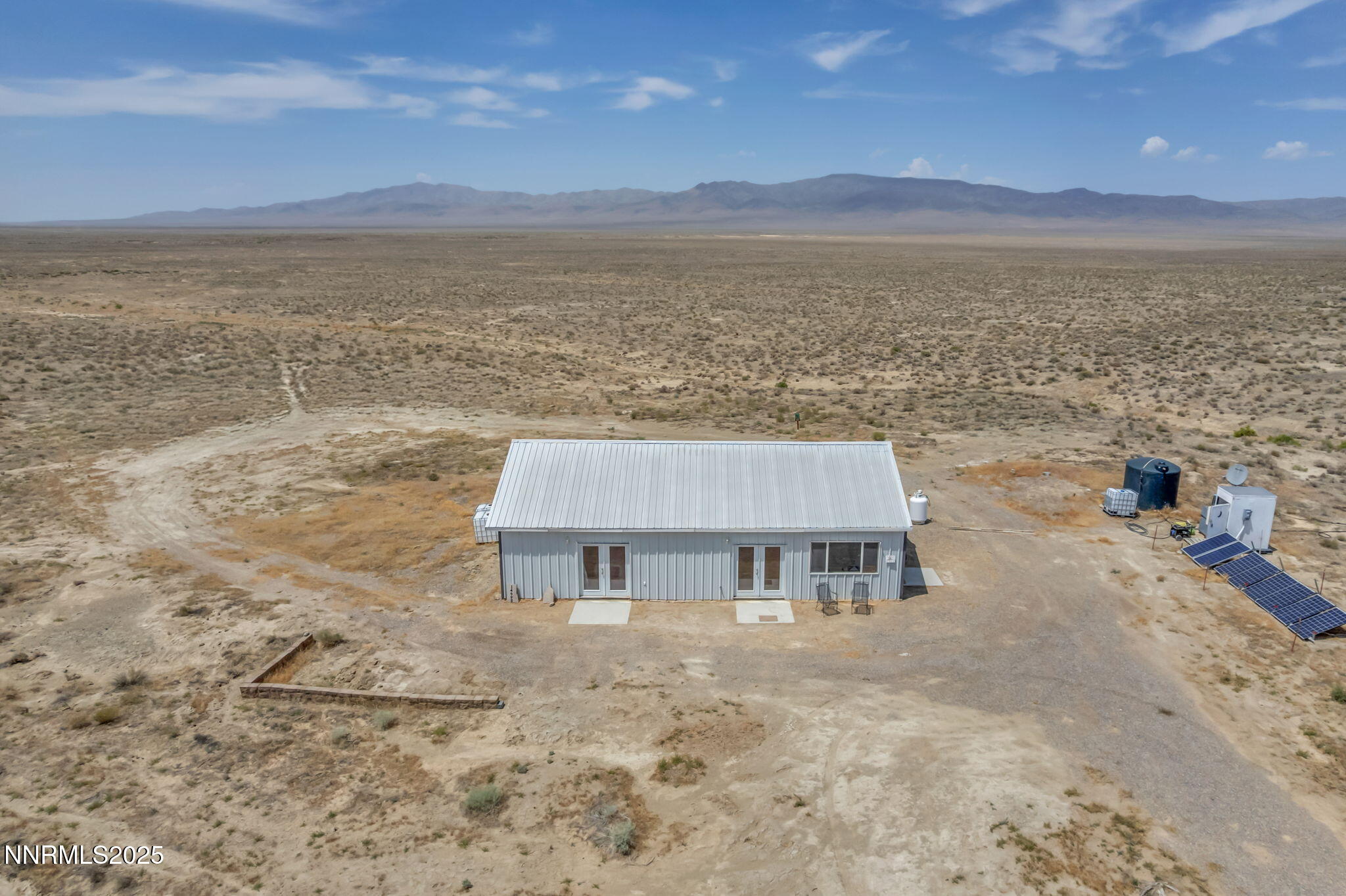 14995 Coal Canyon Road Lovelock, NV 89419 - Photo 34 of 37 a view of a city with an ocean beach