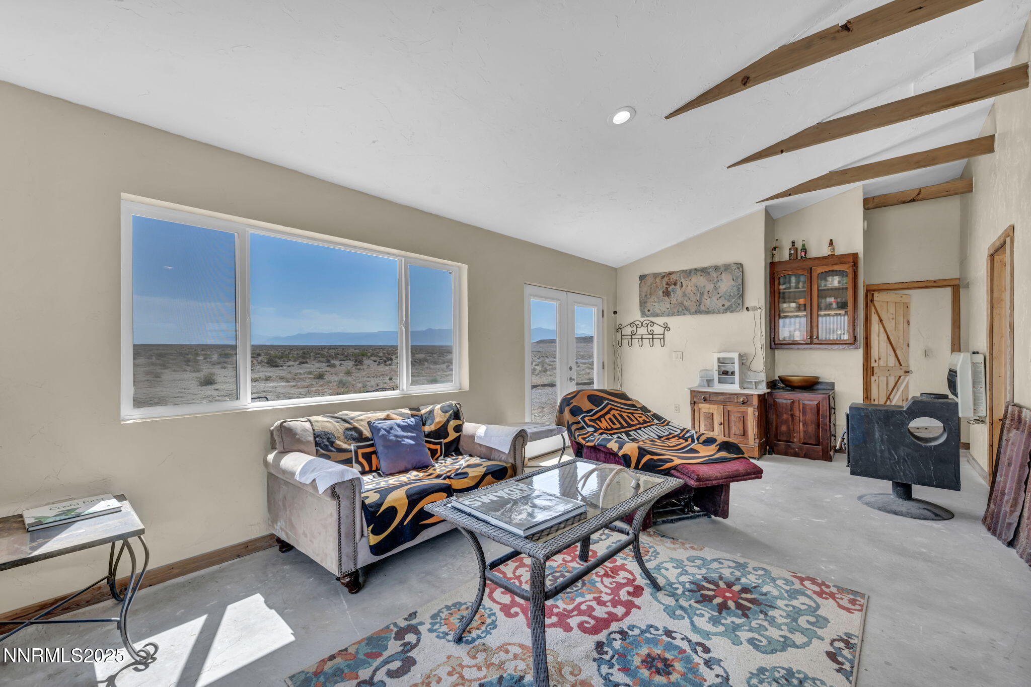 14995 Coal Canyon Road Lovelock, NV 89419 - Photo 5 of 37 a living room with furniture and a window