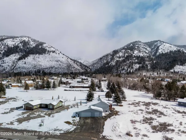 $675,000 | 385 Hardman Road, Star Valley Ranch, WY 83127