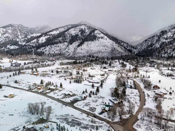 $675,000 | 385 Hardman Road, Star Valley Ranch, WY 83127