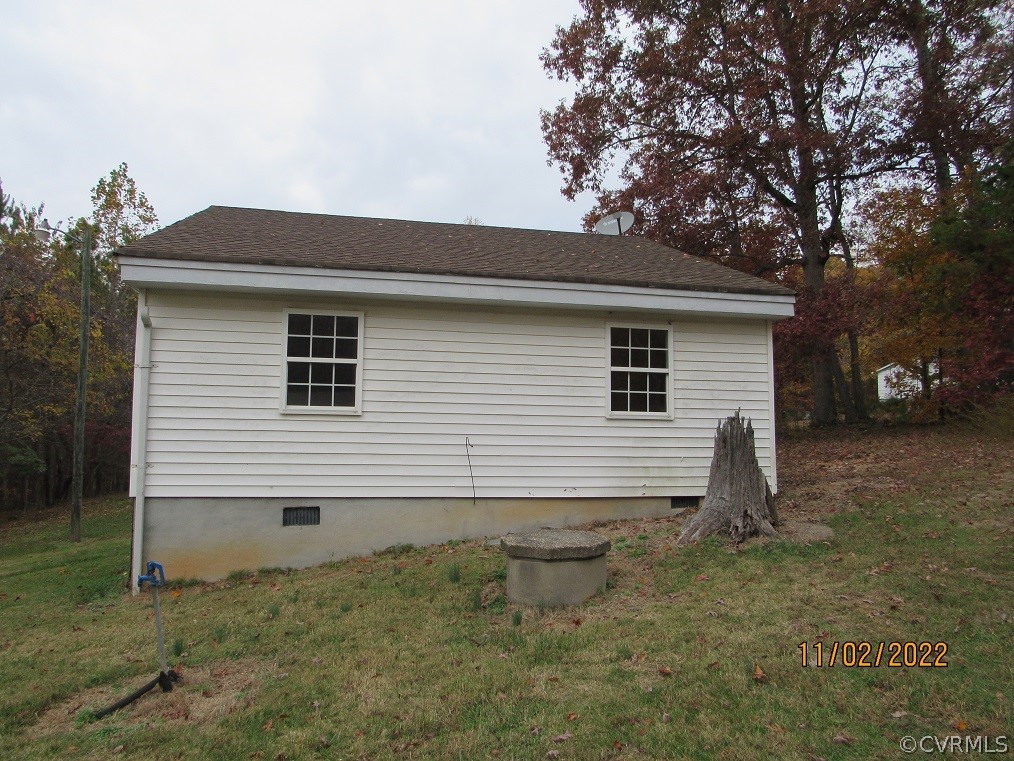 193 Rock Road New Canton, VA 23123 - Photo 5 of 18 Gallery Image 5