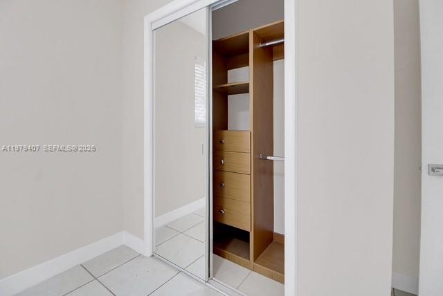 7325 Southwest 98th Court Miami, FL 33173 - Photo 17 of 35