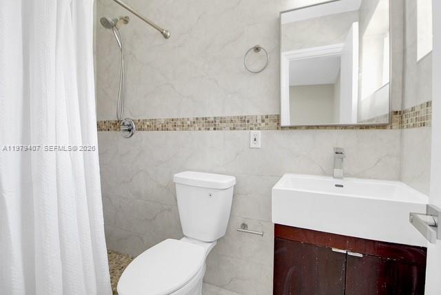 7325 Southwest 98th Court Miami, FL 33173 - Photo 21 of 35