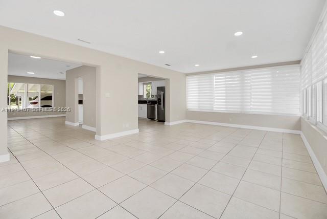 7325 Southwest 98th Court Miami, FL 33173 - Photo 9 of 35