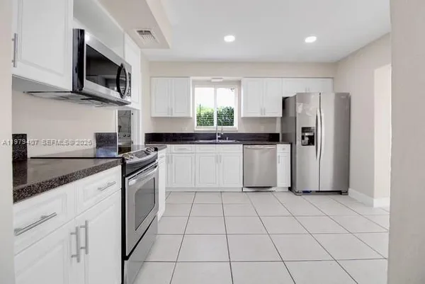 $4,700 | 7325 Southwest 98th Court, Miami, FL 33173