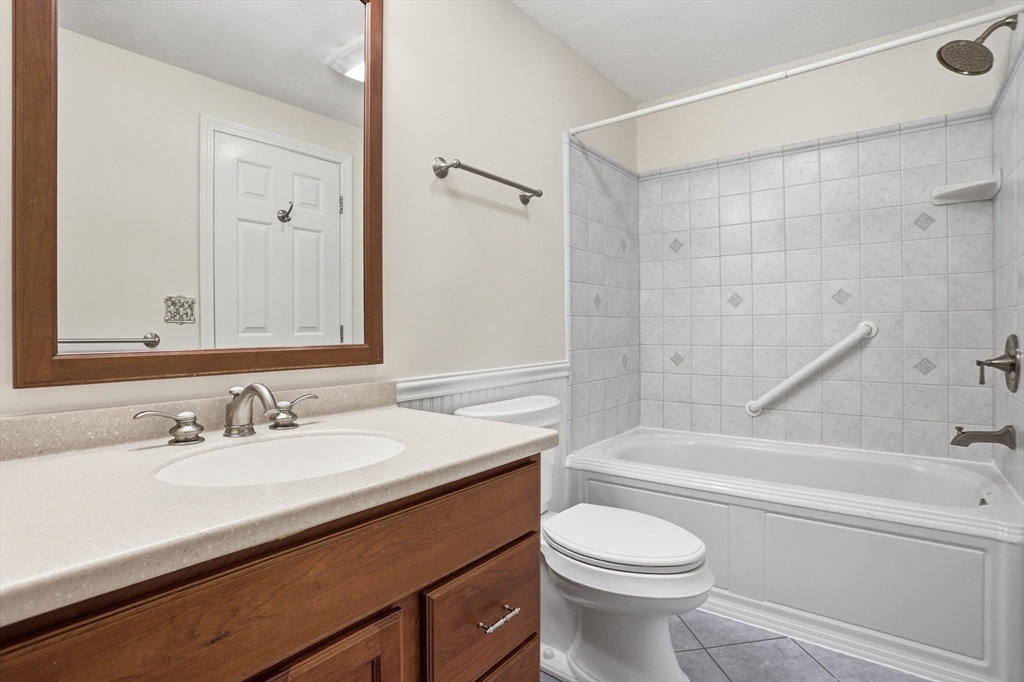 35 Casey Circle, Unit 35 Waltham, MA 02451 - Photo 13 of 24