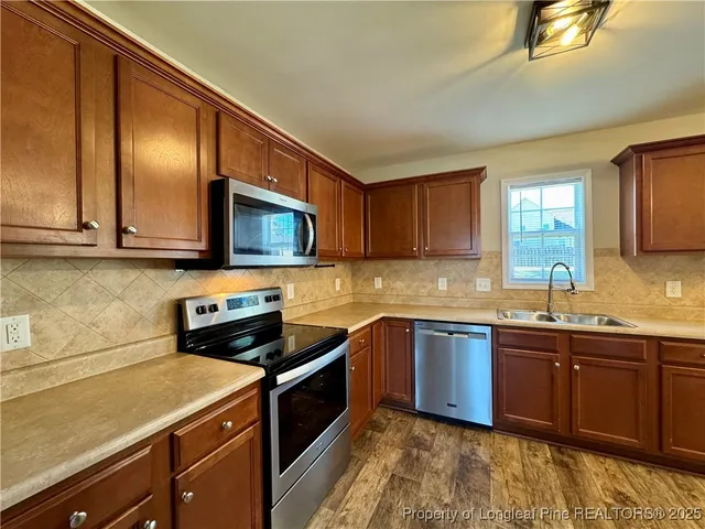 $1,800 | 105 Bluebonnet Oak Court, Bunnlevel, NC 28323