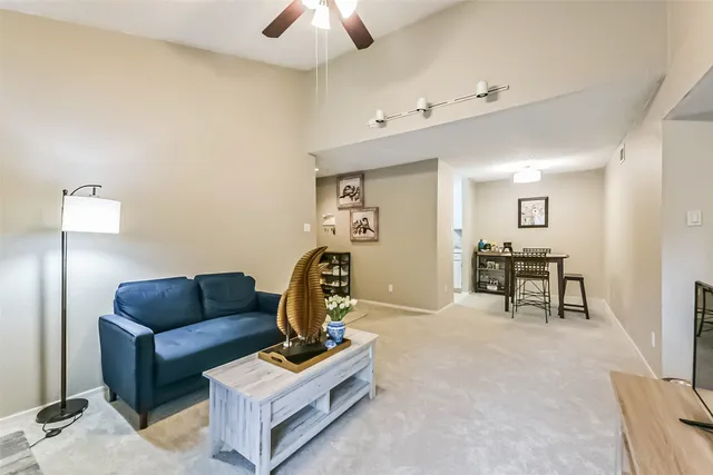 $139,999 | 7900 North Stadium Drive, Unit 16, Houston, TX 77030