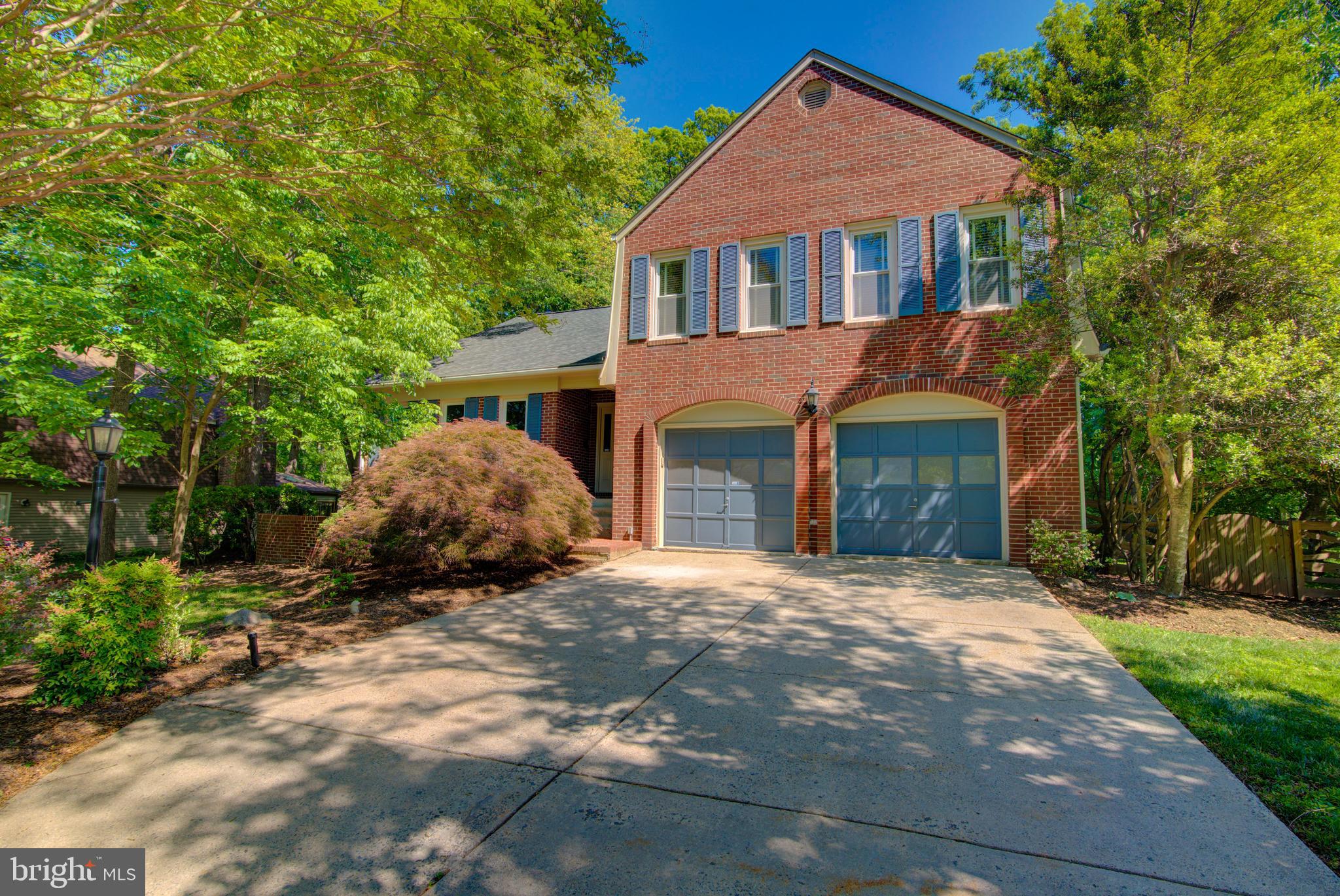 44 Carrollton Road Sterling, VA 20165 - Photo 4 of 75