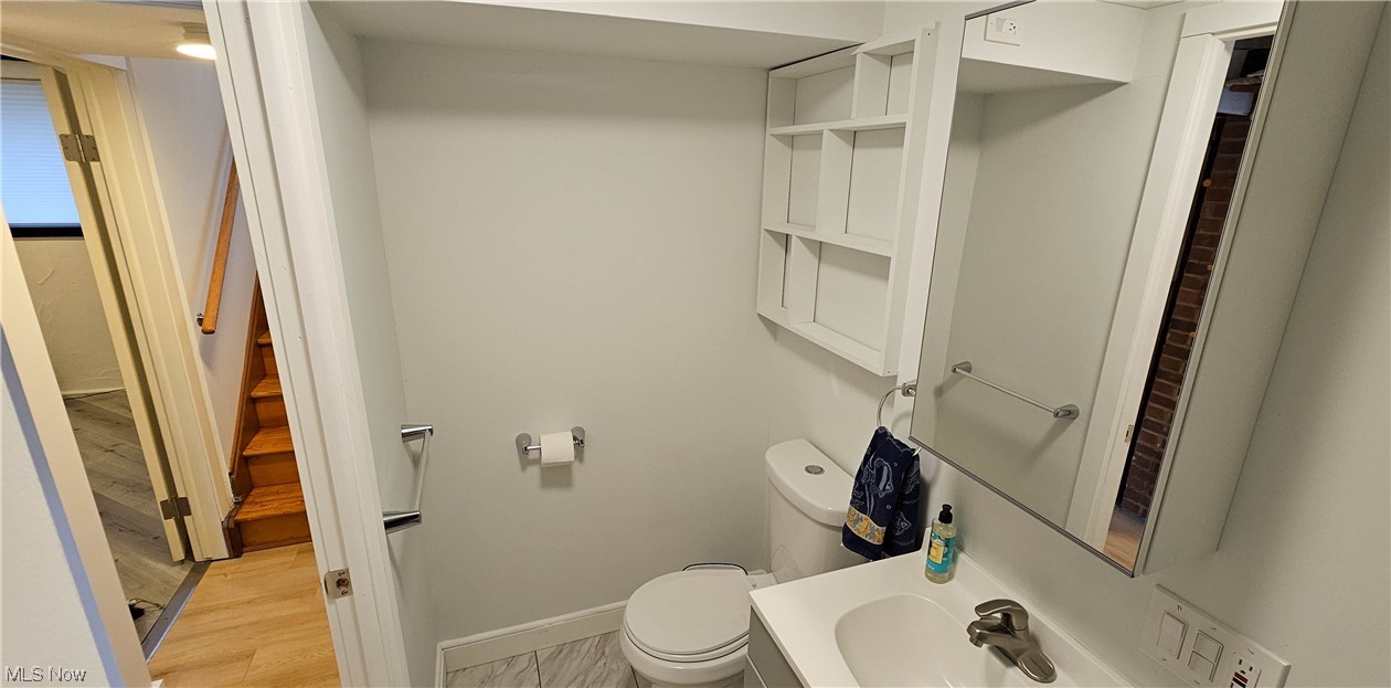 19755 Upper Terrace Road Euclid, OH 44117 - Photo 25 of 38 Bathroom with shower and built in shelving.